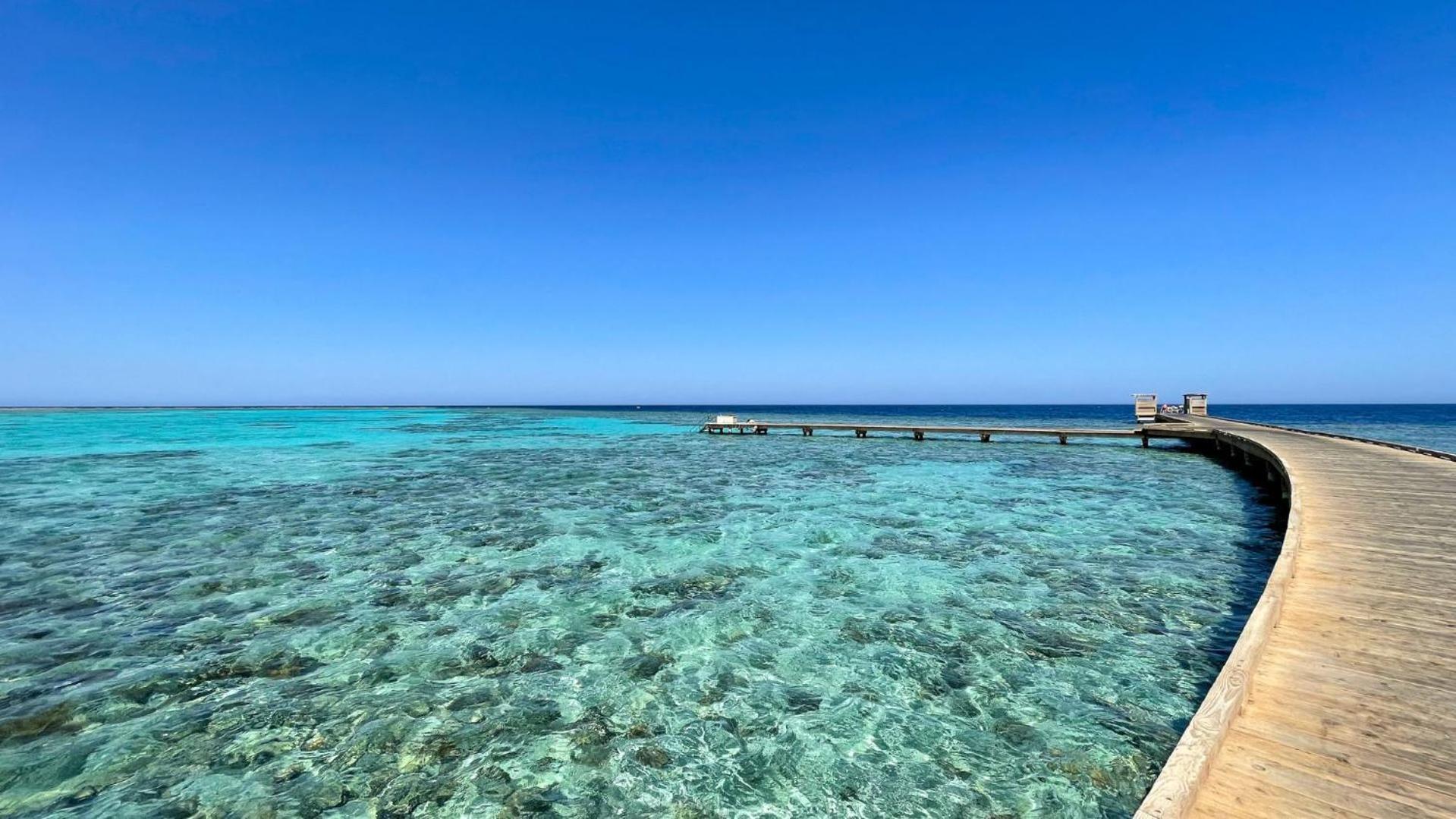 The Breakers Diving And Surfing Lodge Soma Bay Hurghada Exterior photo