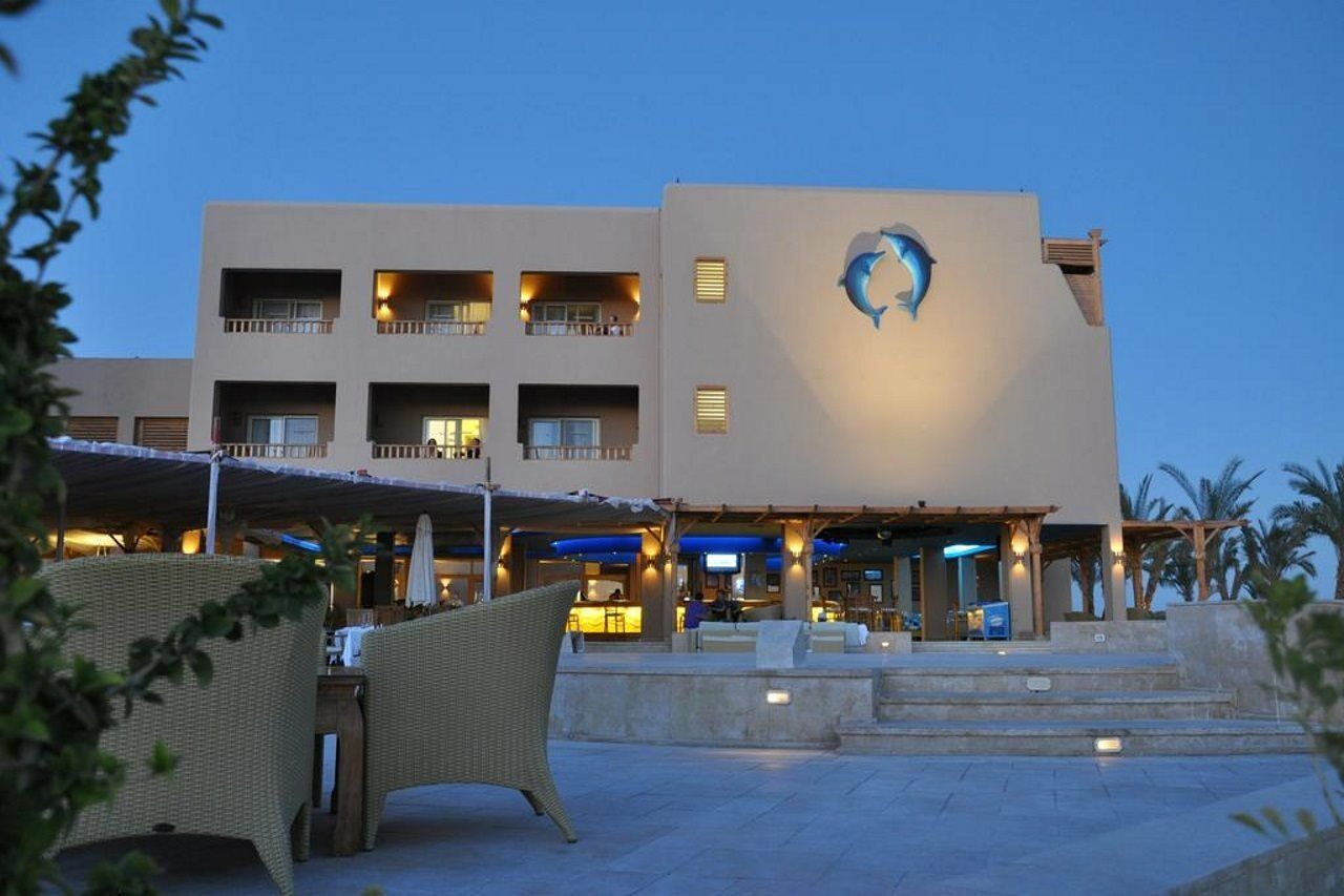 The Breakers Diving And Surfing Lodge Soma Bay Hurghada Exterior photo